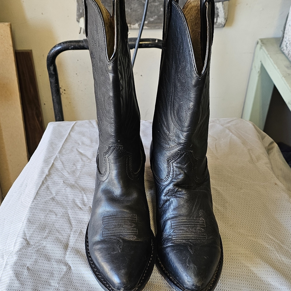 Durango Black Leather Heeled Boots
